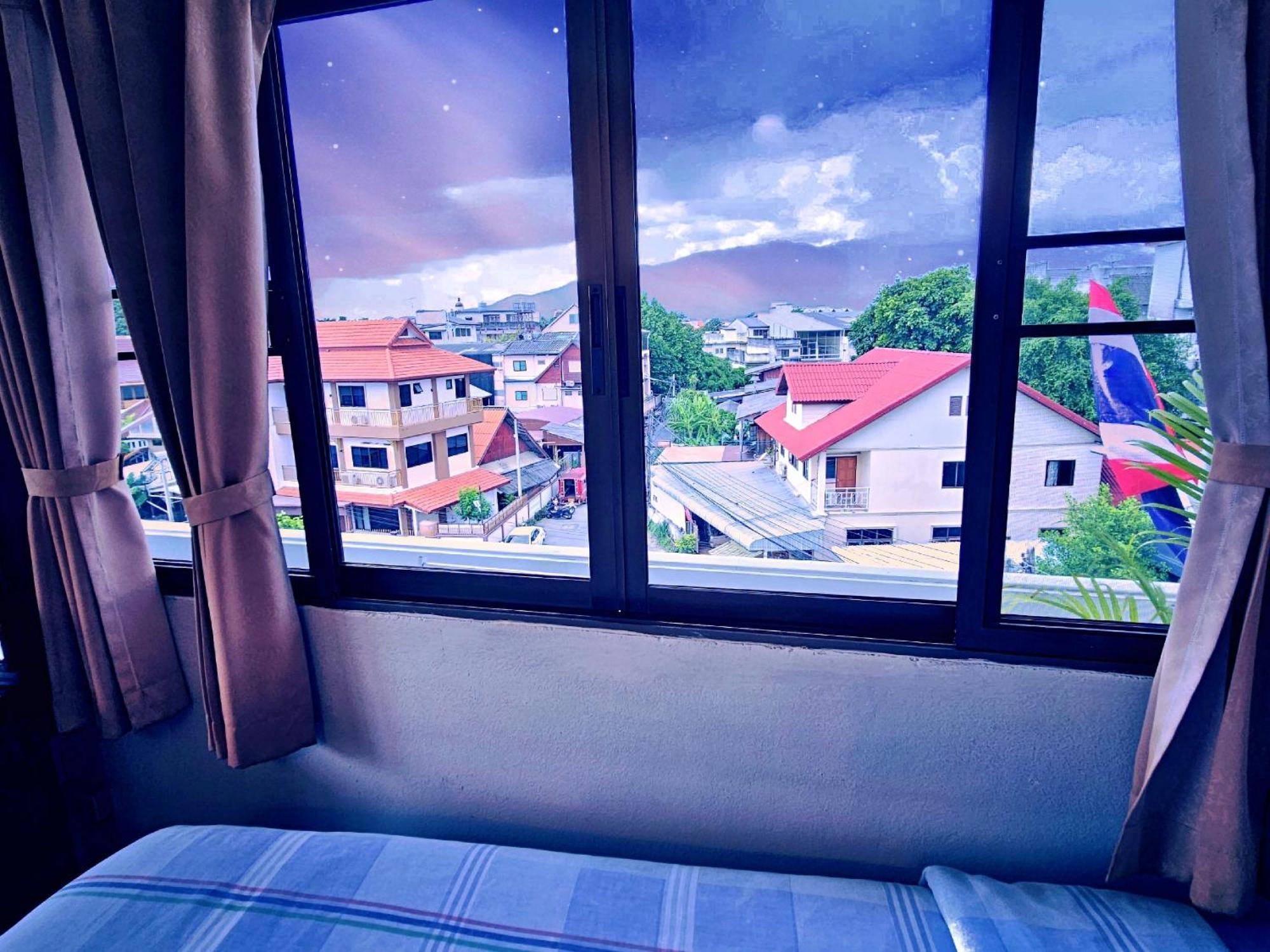 Bed&Terrace pensión Chiang Mai Exterior foto